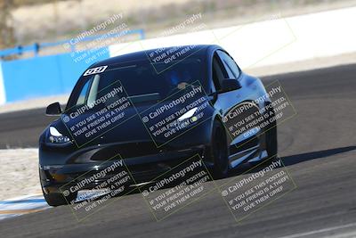 media/Nov-08-2025-Speed Ventures (Sat) [[1c7a6332f5]]/TC A/Session 3 (Turn 3)/